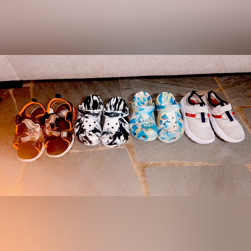 Little boys size 10 shoes